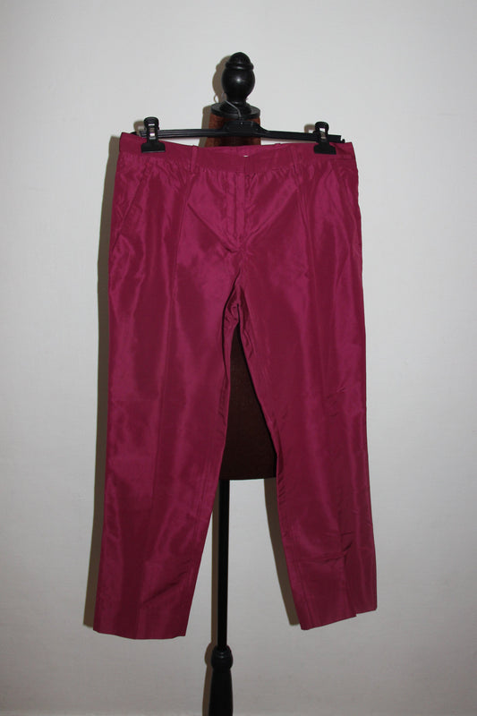 Pantalon court Miu Miu Bordeaux satiné T. 38 EU (M)