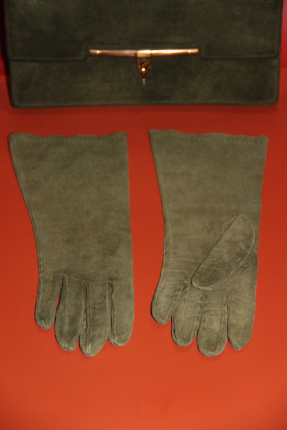 Lot Hermès: sac à main "Palonnier" + gants assortis kaki