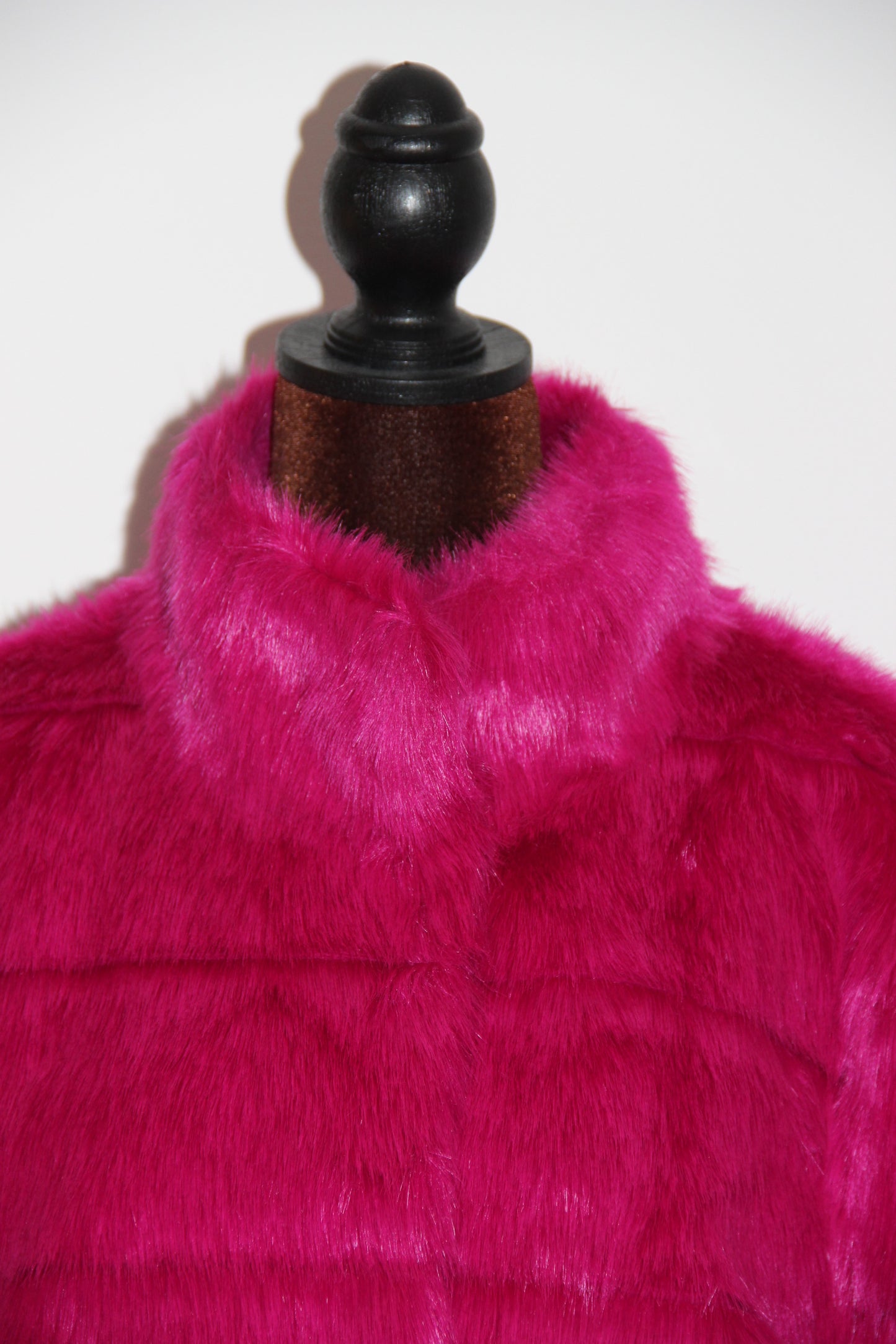 Blouson Karl Lagerfeld en fausse fourrure Fuchsia T.XL