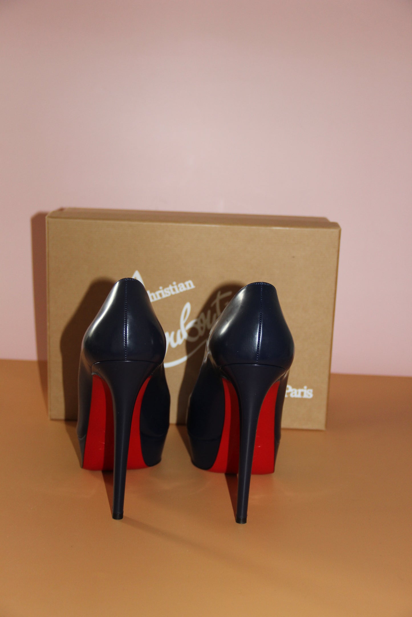 Escarpins Christian Louboutin à plateforme bleu marine T.40