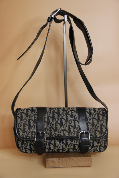 Sac à main DIOR vintage monogramme