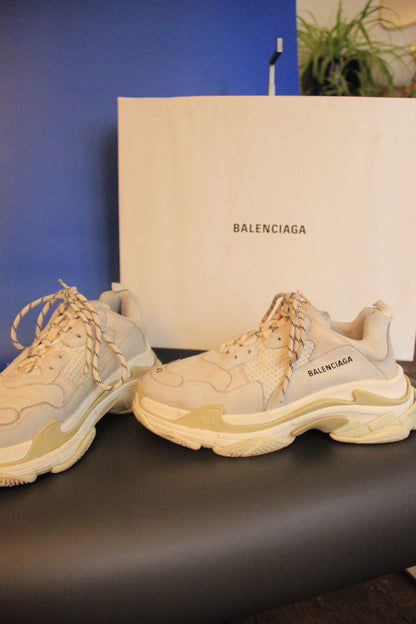 Baskets sneaker BALENCIAGA Triple S taille 43 EU / 10 US homme