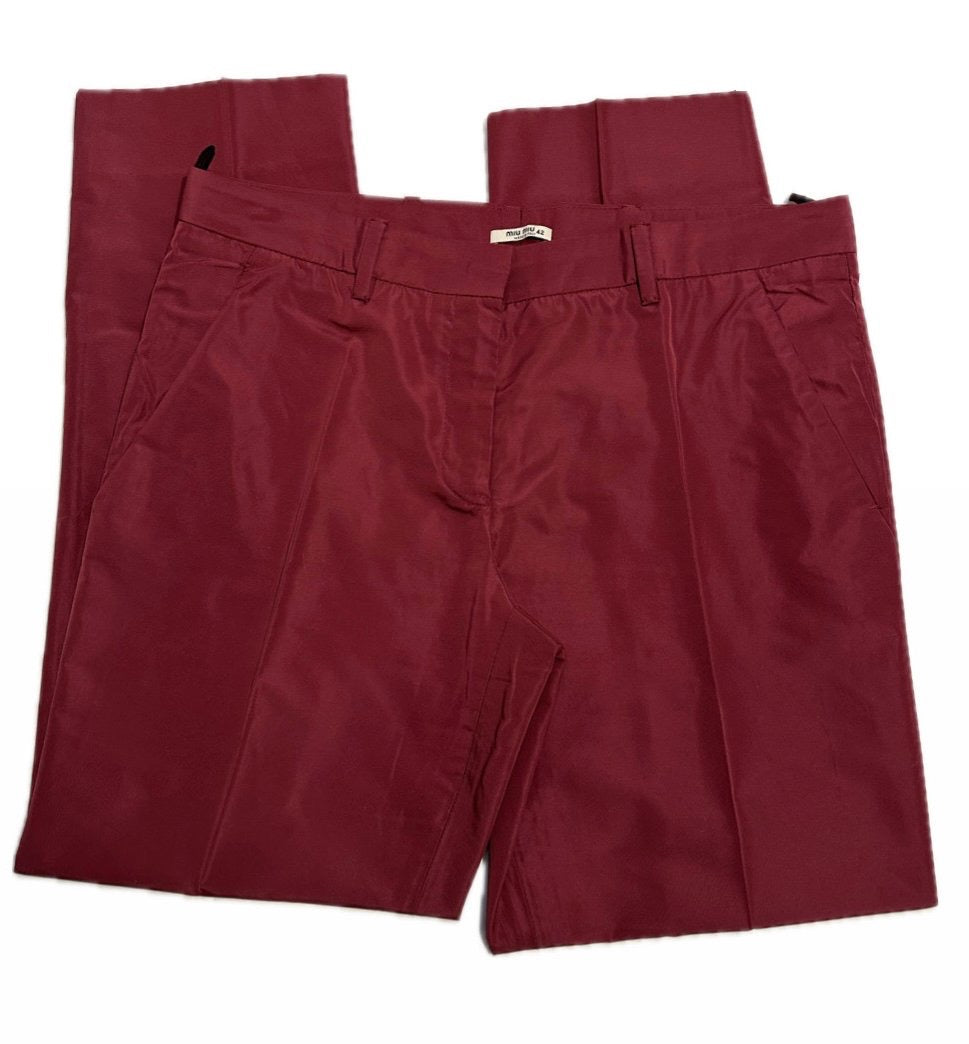 Pantalon court Miu Miu Bordeaux satiné T. 38 EU (M)